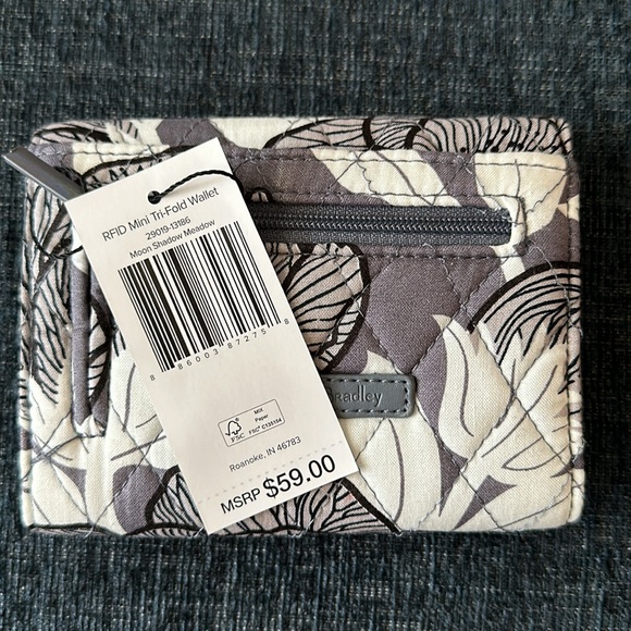 Vera Bradley Women’s RFID Mini Trifold Wallet in Moon Shadow Meadow - Picture 7 of 8